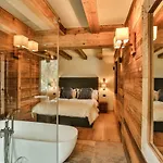 아파트 Hellochalet - Seventy One - Larger Family In The Center 발토우르넨체